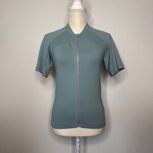 Lululemon City To Summit Blue Reflective Back Pocket Cycling Jersey Size M